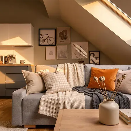 Apartamento Turnkey I Karlín Square *