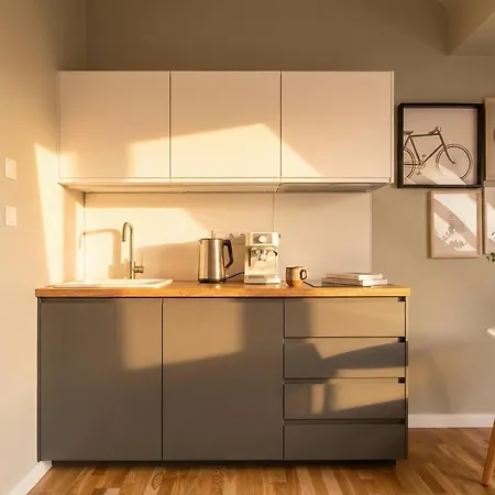 Apartamento Turnkey I Karlín Square Praga