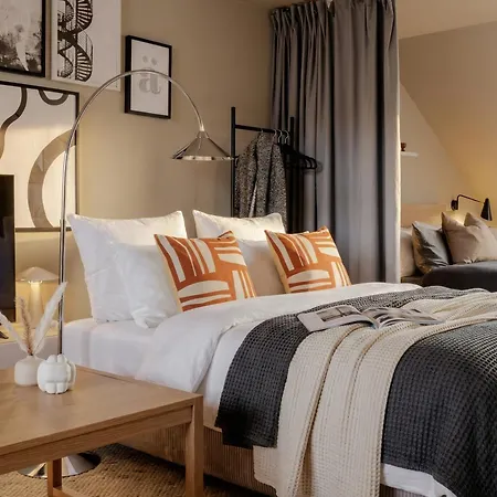 Apartamento Turnkey I Karlín Square