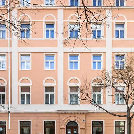 Turnkey I Karlin Square Διαμέρισμα