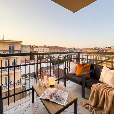 Apartamento Turnkey I Karlín Square *