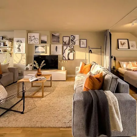 Apartamento Turnkey I Karlín Square Praga